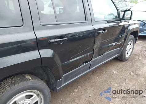 2017 Jeep Patriot Sport Fwd z USA, uszkodzony, nr VIN 1C4NJPBA2HD149046